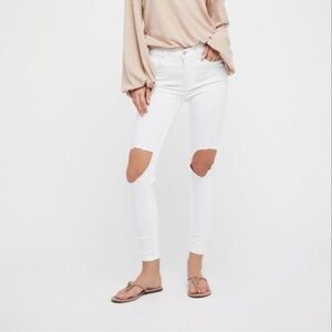 Free People Jeans Busted Knee Skinny White Size 29 Distressed‎ Stretch High Rise